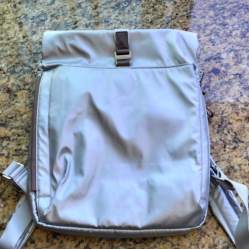 NWT Senz backpack